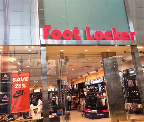 foot locker yorkdale mall.